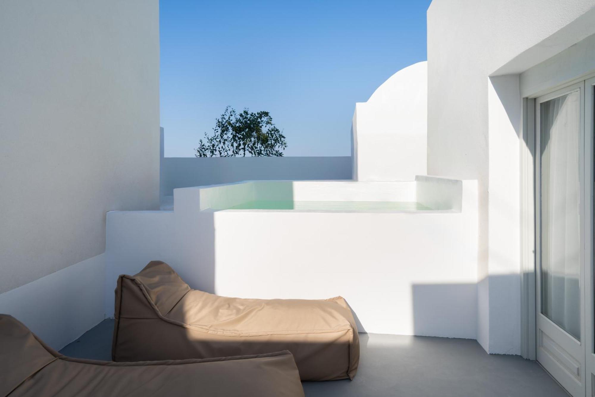 Cycladic Suites & Spa Fira  Exterior photo